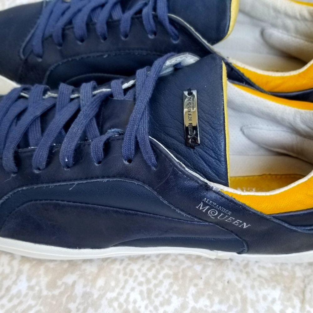 Sneaker